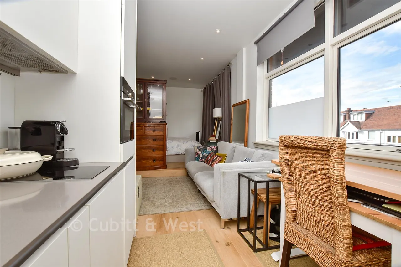 Burlington Road, New Malden, KT3, photo 2