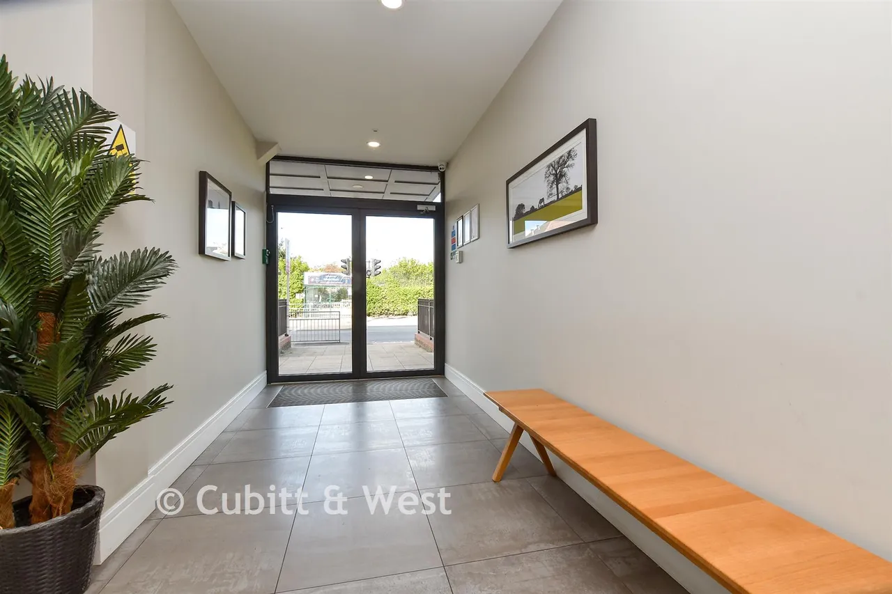 Burlington Road, New Malden, KT3, photo 11