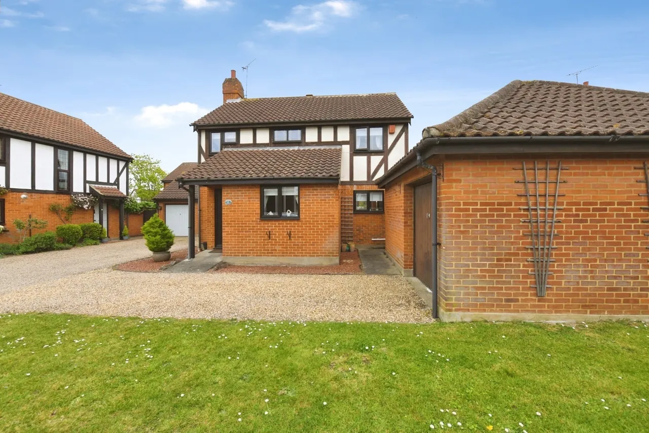 Dalwood, Shoeburyness, Southend-on-Sea, Essex, SS3, photo 19