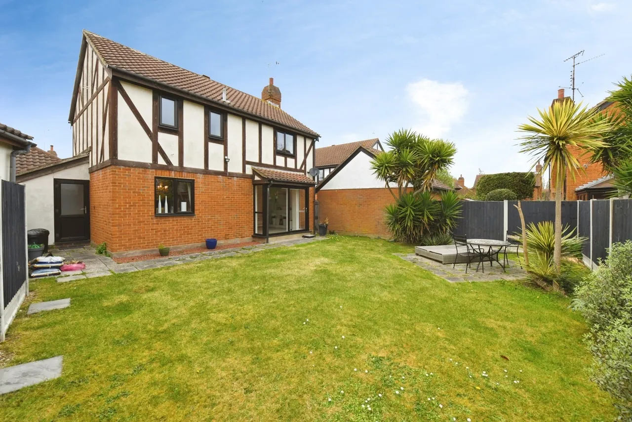 Dalwood, Shoeburyness, Southend-on-Sea, Essex, SS3, photo 16