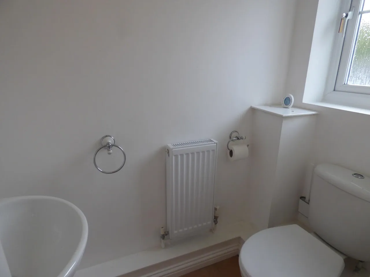 Beeston Court, Laindon, SS15, photo 4