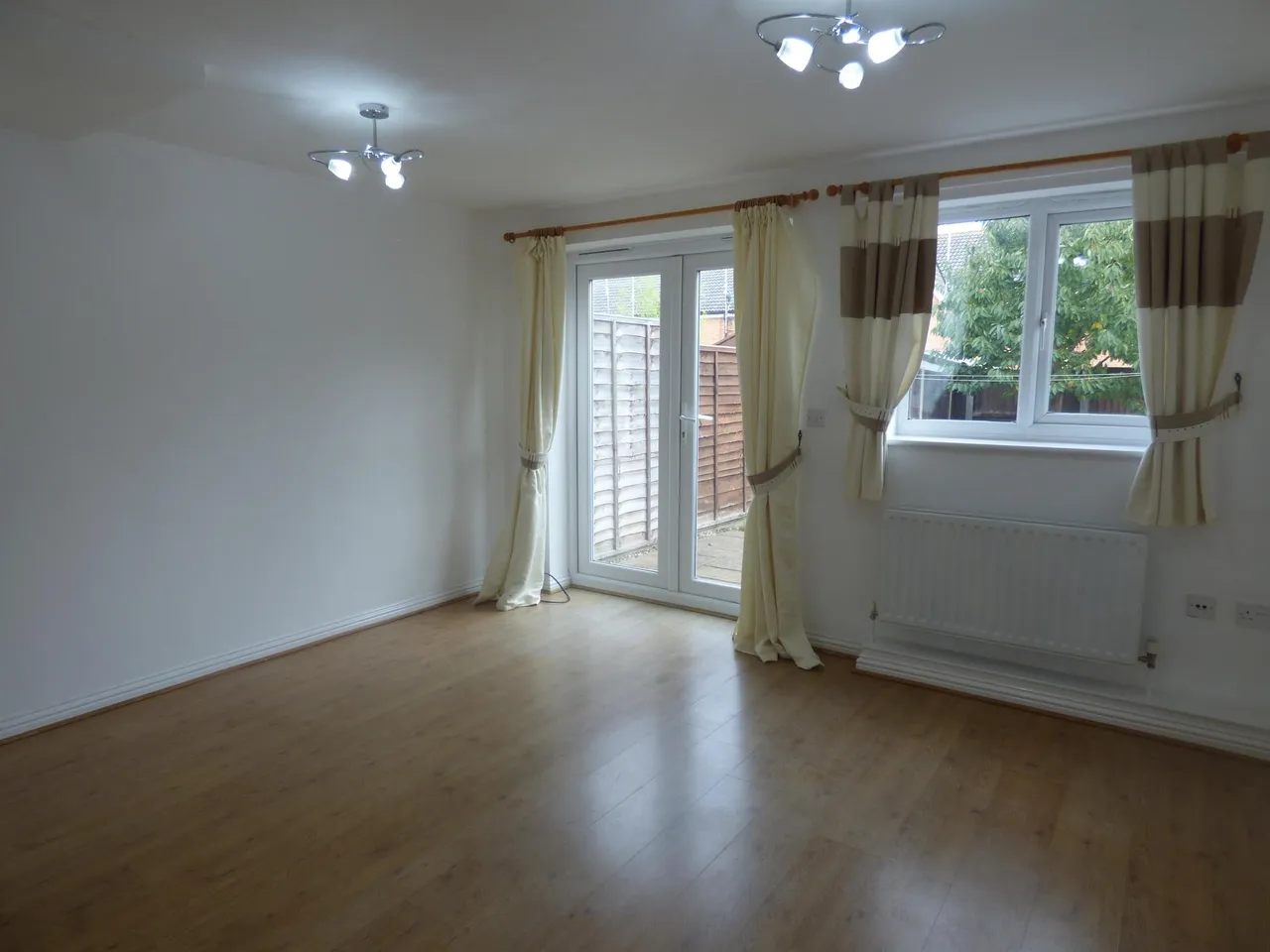 Beeston Court, Laindon, SS15, photo 11