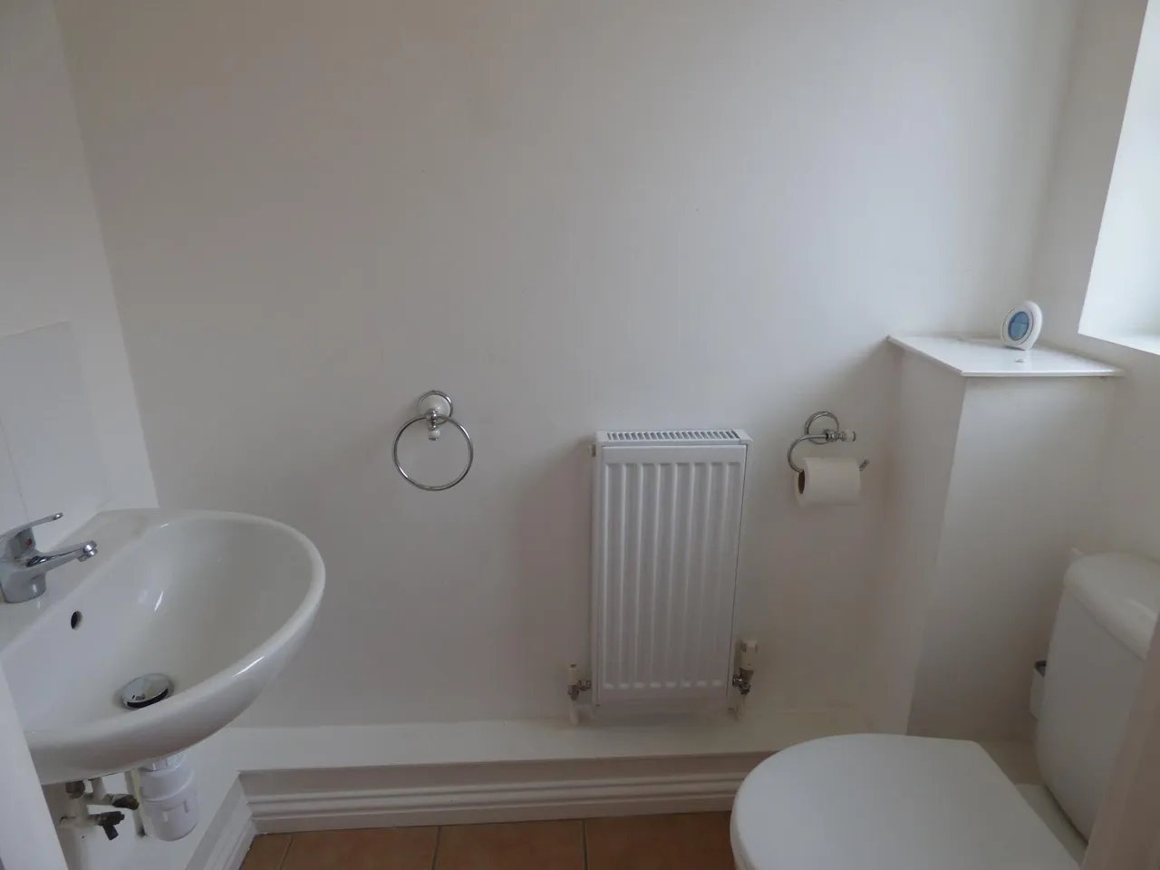 Beeston Court, Laindon, SS15, photo 5