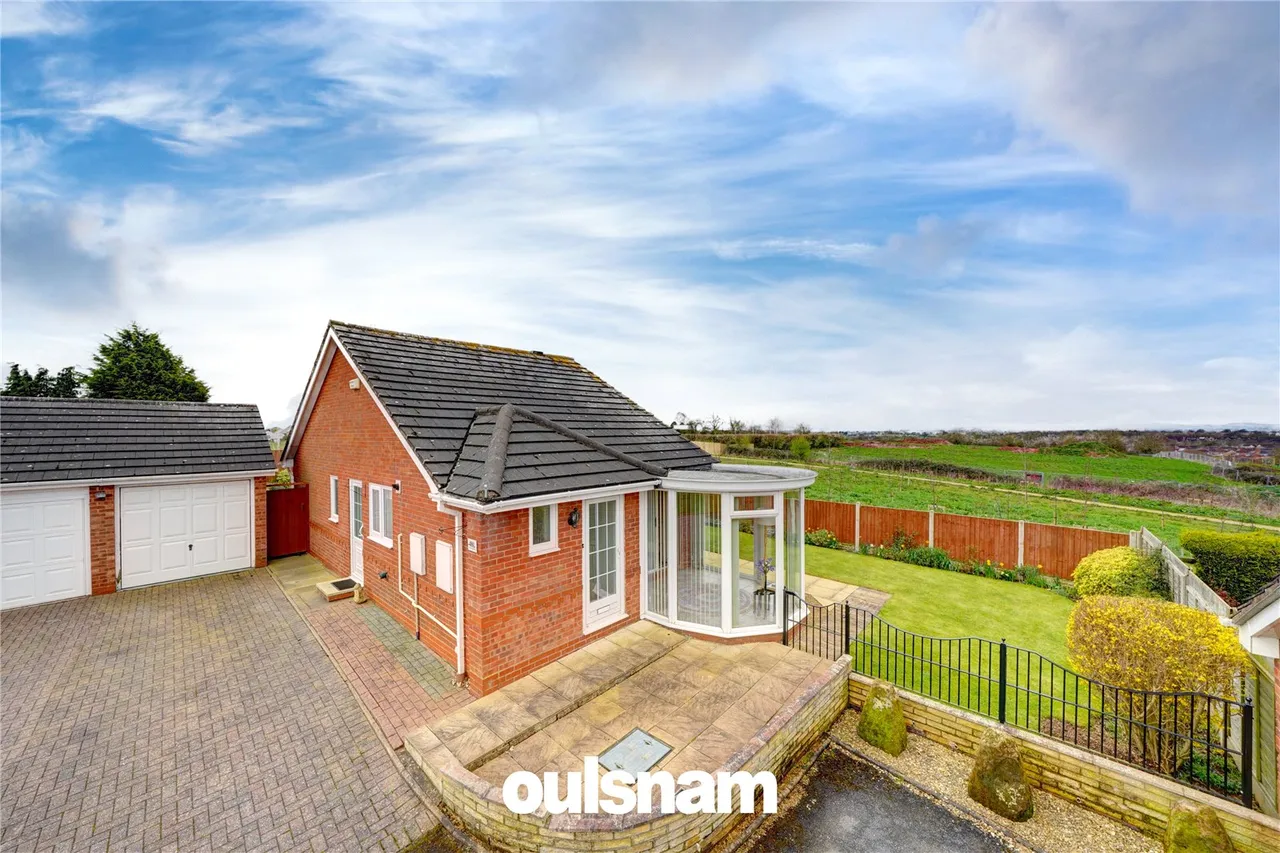 2 bed house for sale — Maytree Hill, Droitwich, Worcestershire, WR9 7QT