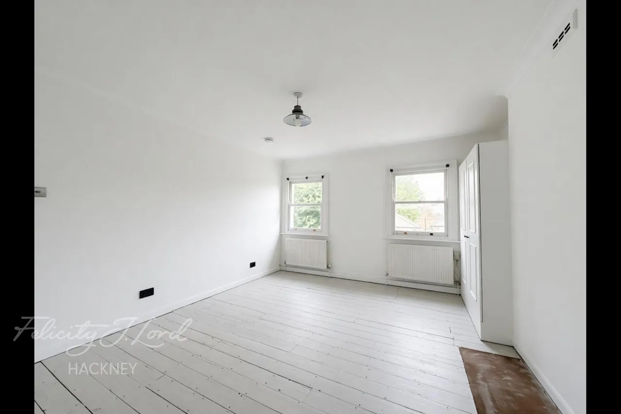 Evering Road, photo 5