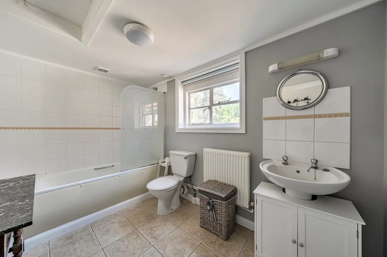 Bridge Road, Maidenhead, SL6, photo 9