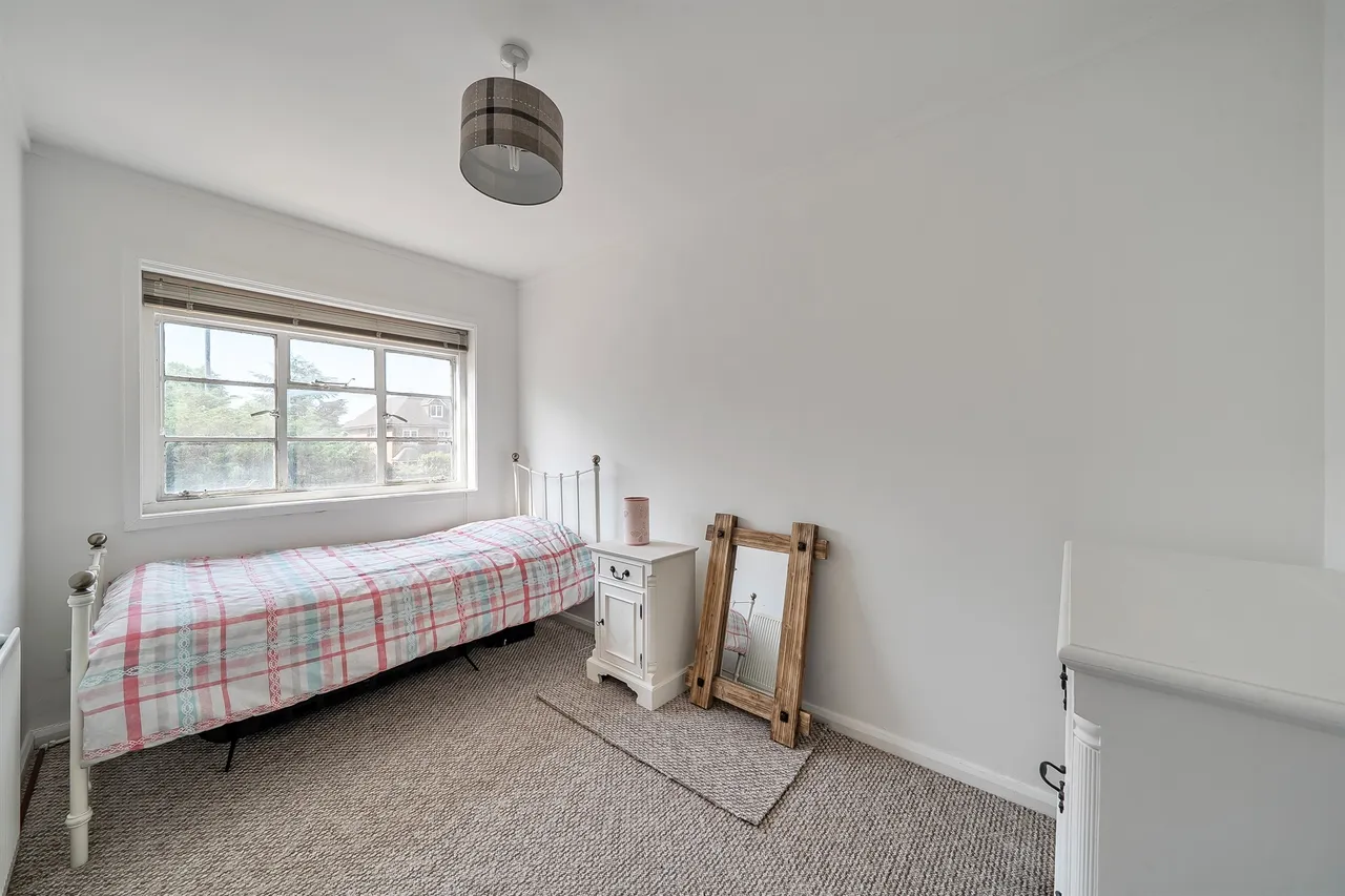Bridge Road, Maidenhead, SL6, photo 13