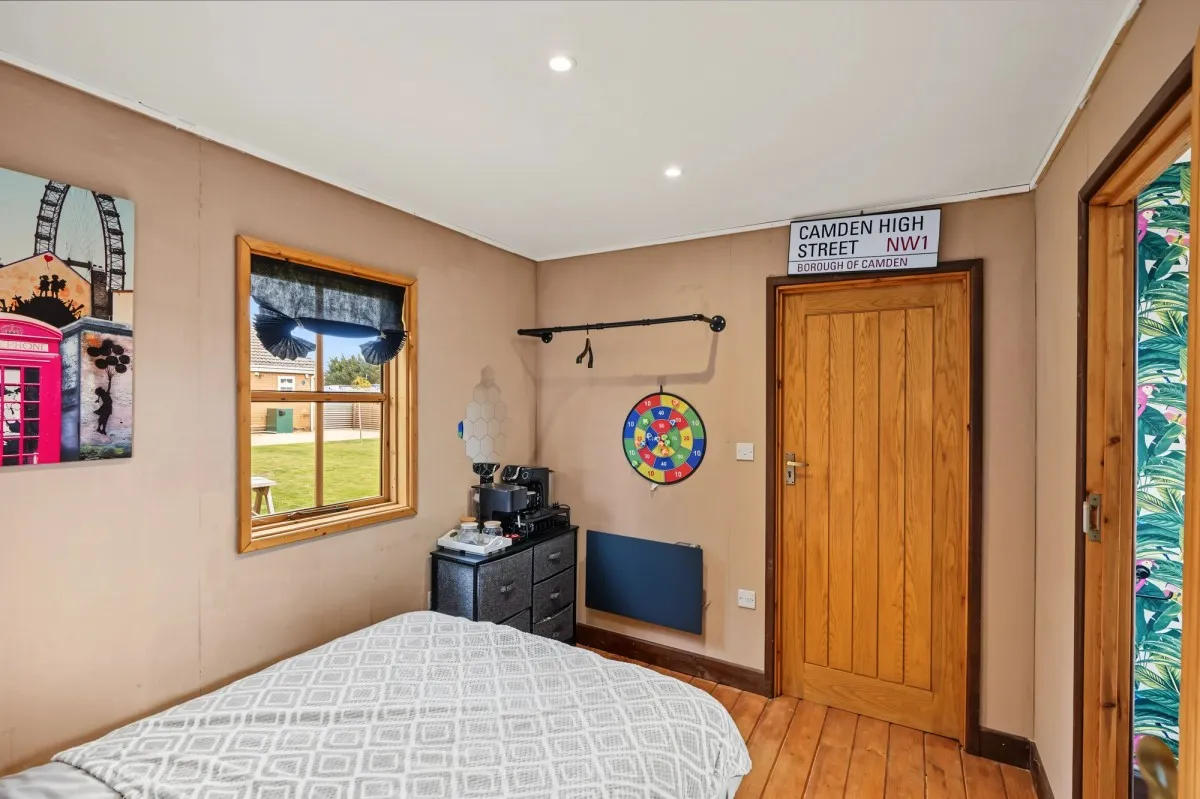 Iretons Way, Chatteris, PE16, photo 23