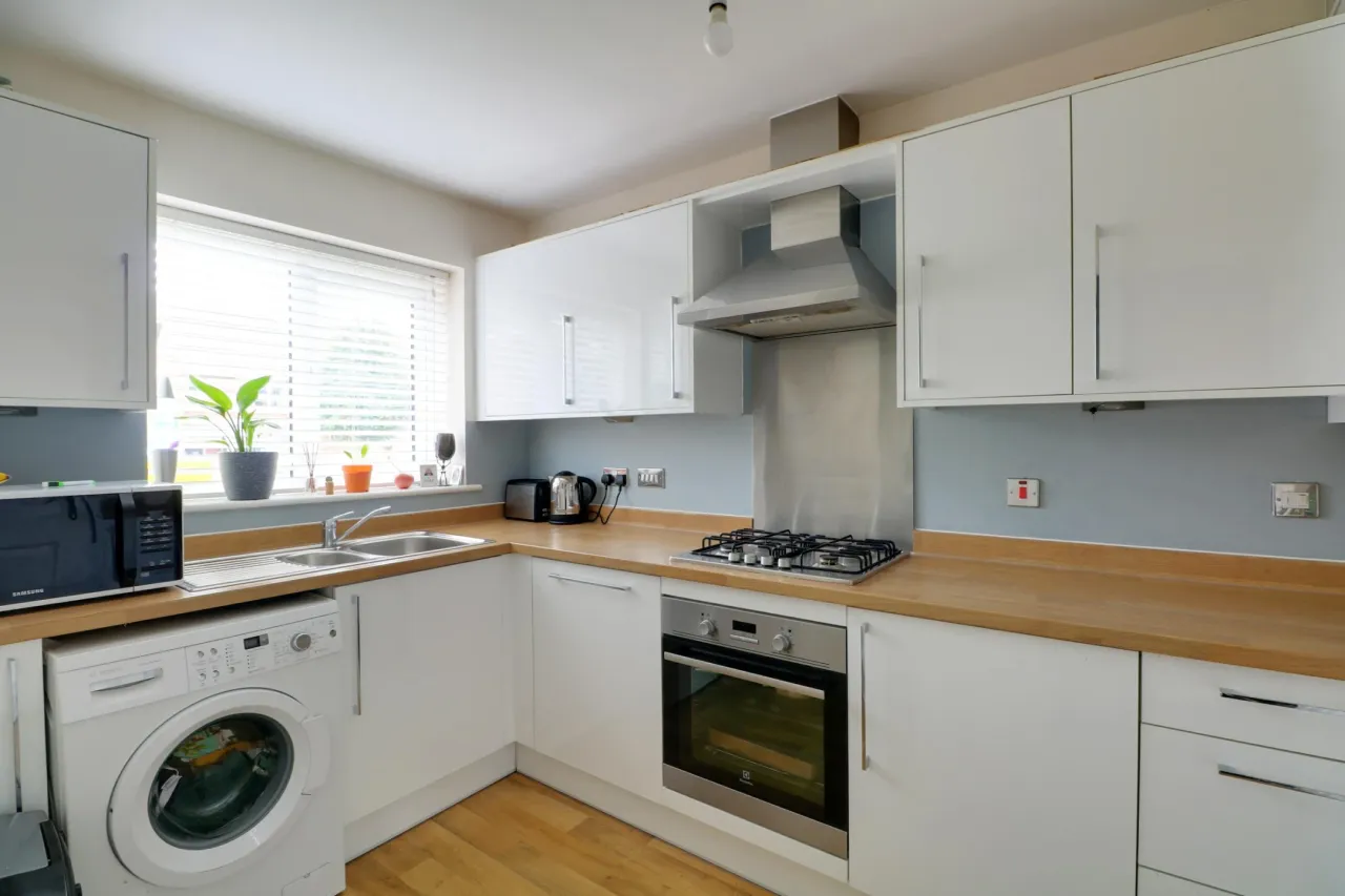 Broomhall Drive, Shavington, photo 4