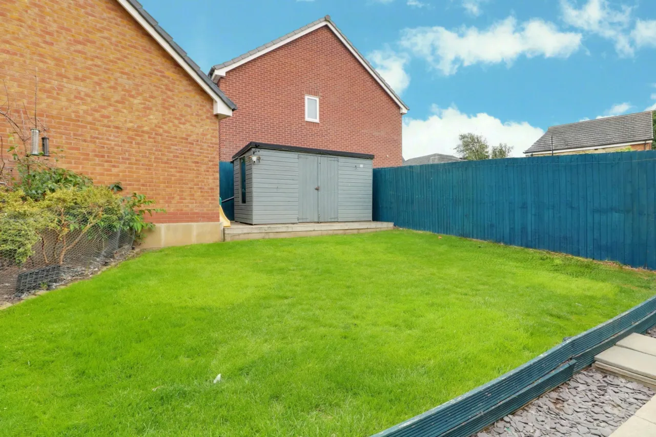 Broomhall Drive, Shavington, photo 7