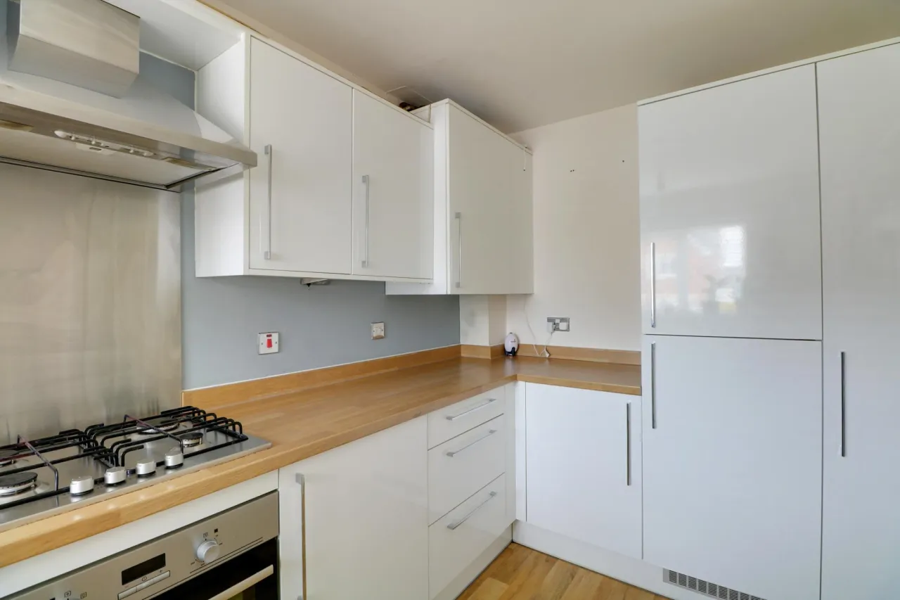 Broomhall Drive, Shavington, photo 5