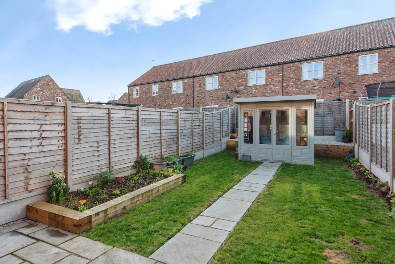 Poppyfield Close, Skellingthorpe, Lincoln, Lincolnshire, LN6, photo 17