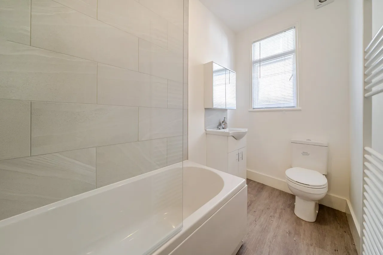Telford Avenue, Telford Park, London, SW2, photo 7