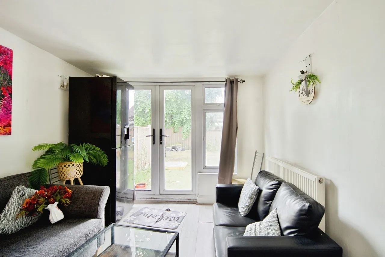 Harrold Road, Dagenham, Essex, RM8, photo 14
