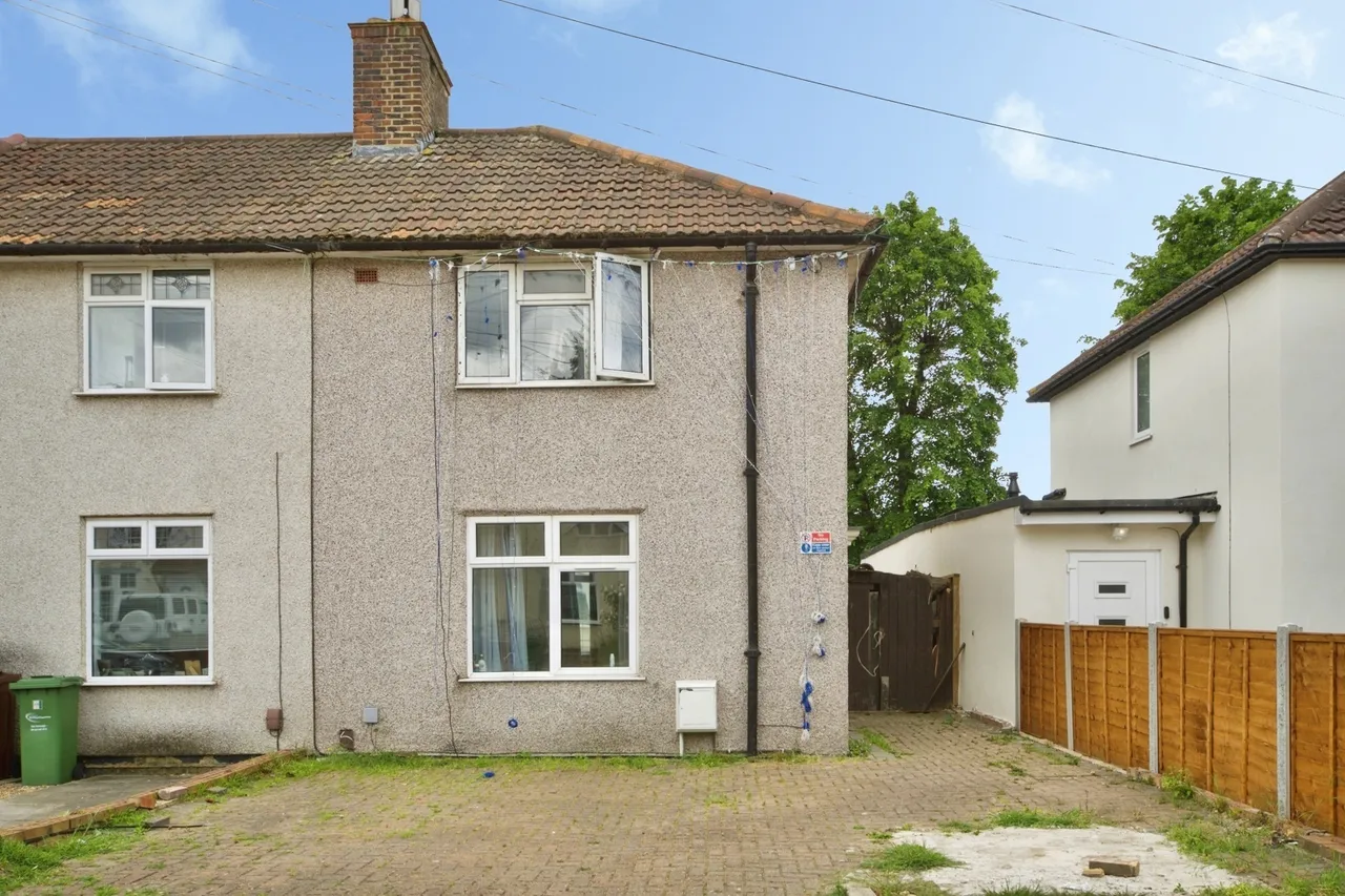 Harrold Road, Dagenham, Essex, RM8, photo 4