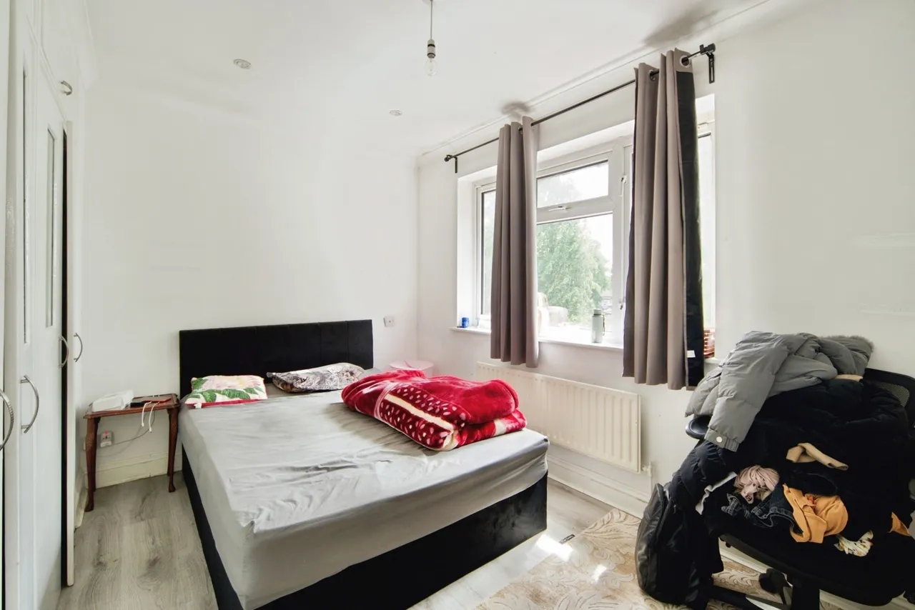 Harrold Road, Dagenham, Essex, RM8, photo 12