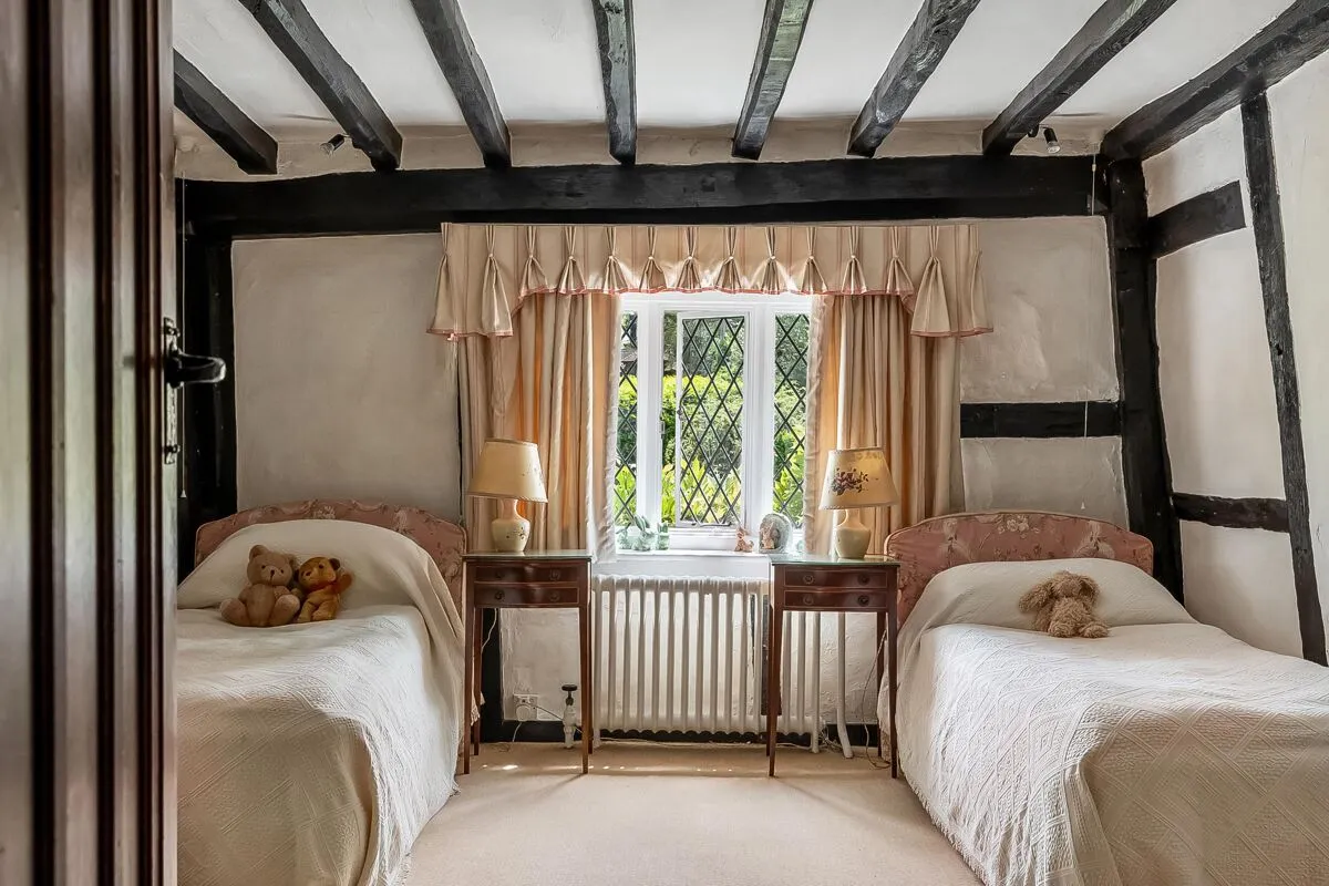 Rowhook, Horsham, RH12, photo 13