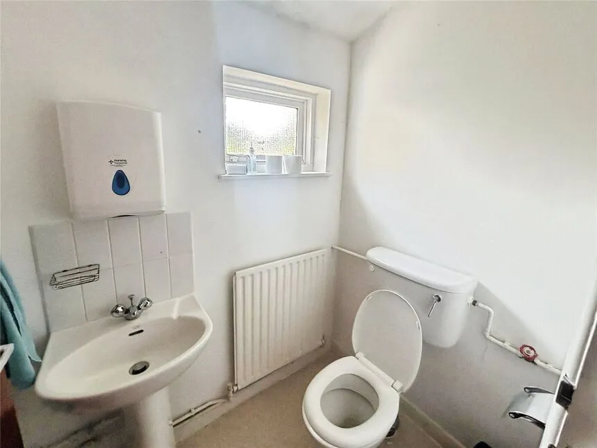 Alexandra Drive, Surbiton, Surrey, KT5, photo 5