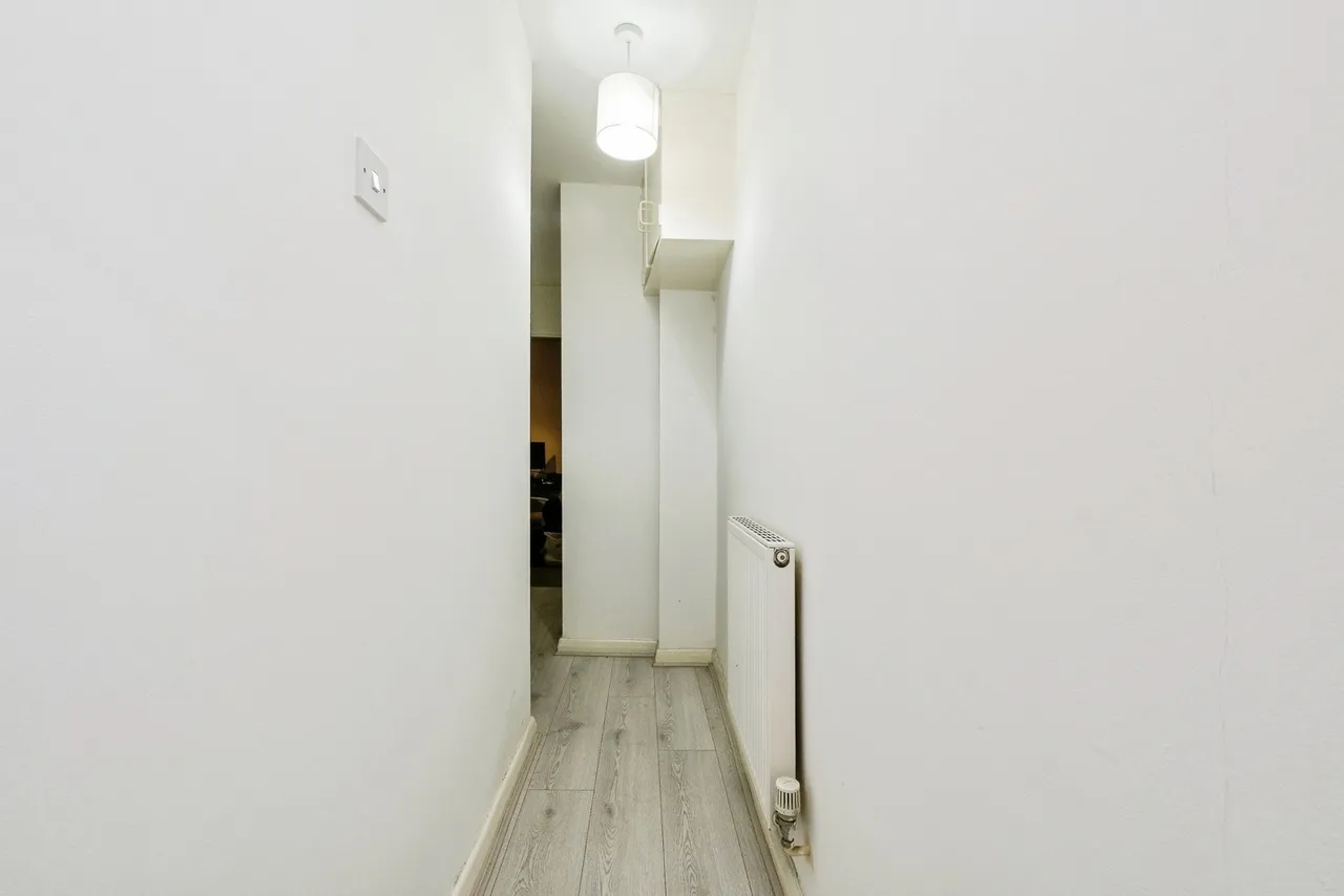 The Ridgeway, LONDON, London, E4, photo 7