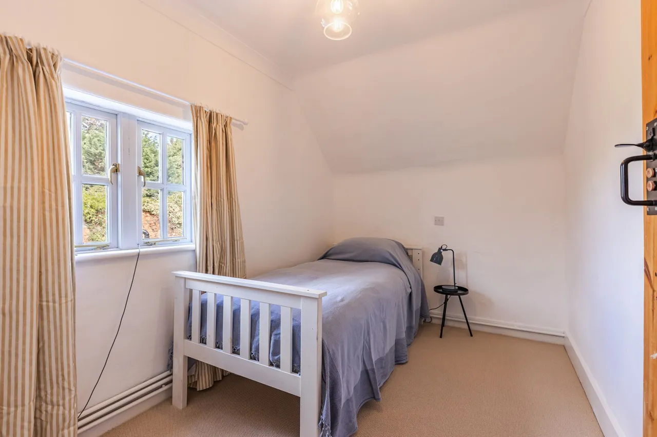 A Fully Renovated Property in Fulmode, photo 11