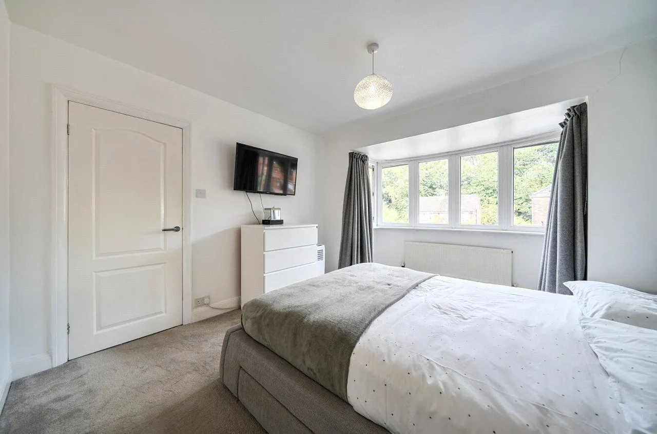 Kings Drive, Middleton, M24, photo 16
