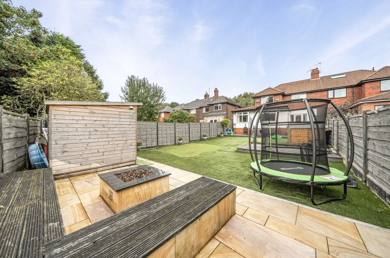 Kings Drive, Middleton, M24, photo 22