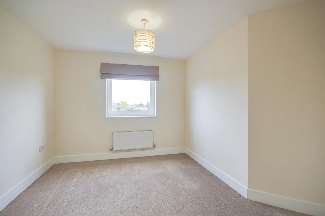 Suffolk Drive, Cattle Market/St Oswalds Retail Park, Gloucester, GL1, photo 5