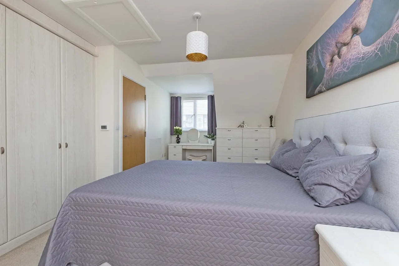 Cygnet Way, Maidenhead, Berkshire, photo 16