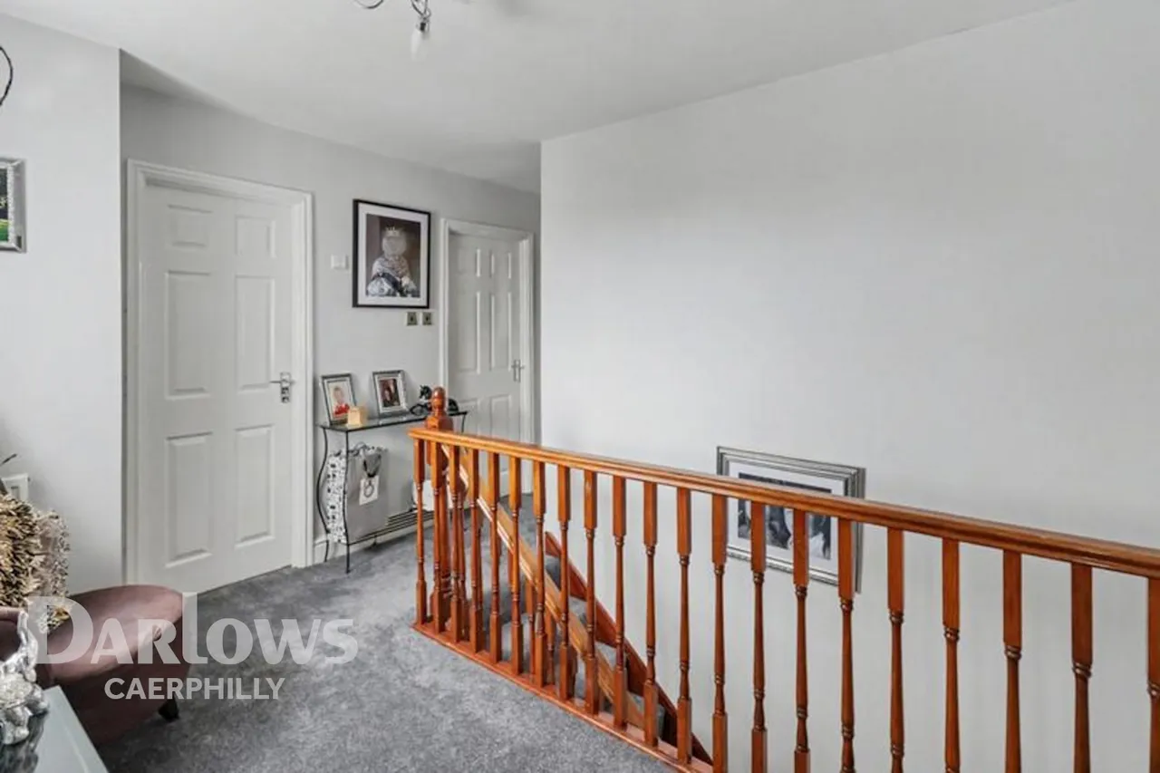 Tor View, Caerphilly, photo 19