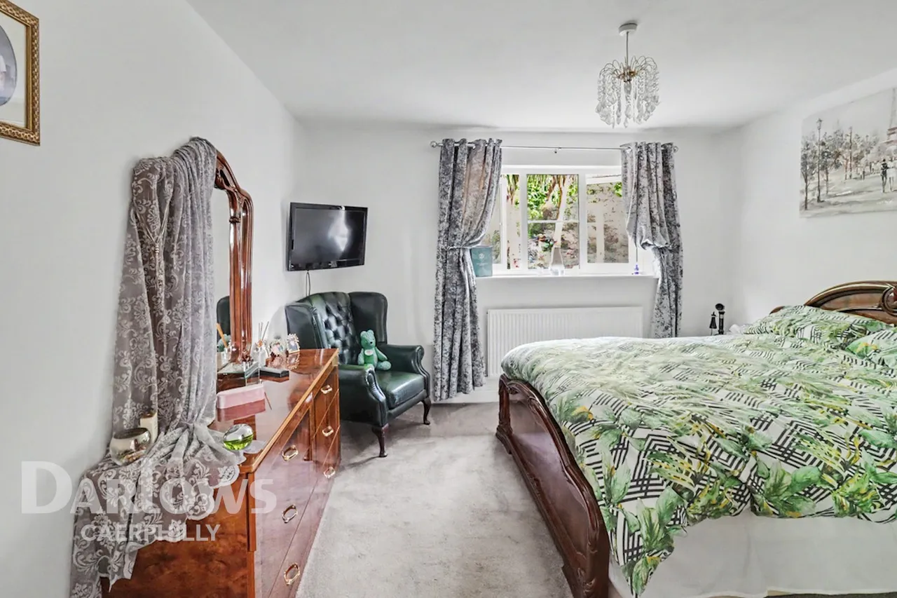 Tor View, Caerphilly, photo 20
