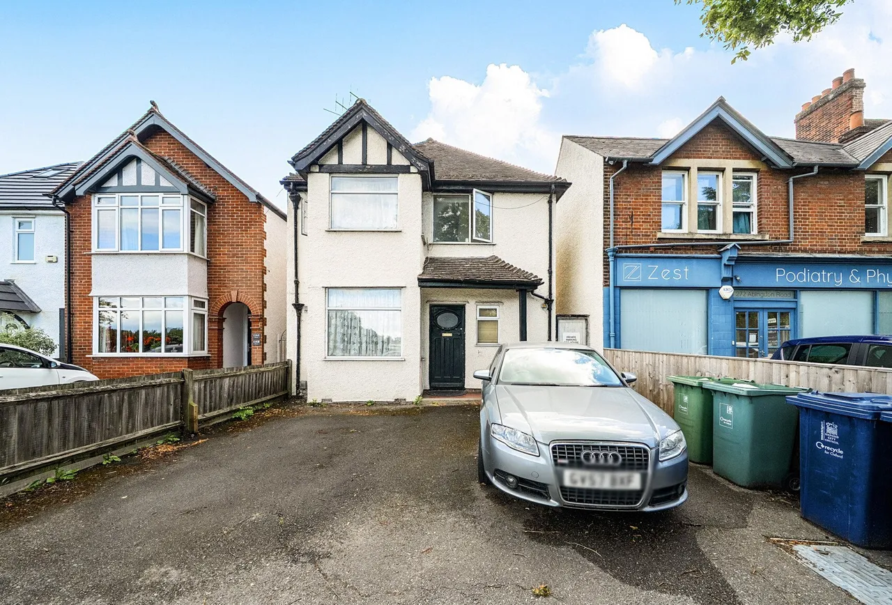 3 bed house for sale — Abingdon Road, Oxford, OX1 4TA