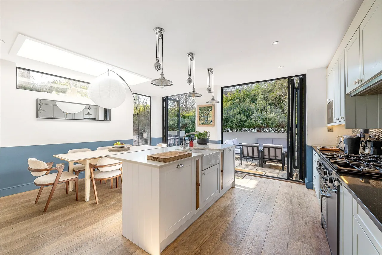 Romola Road, London, SE24, photo 7