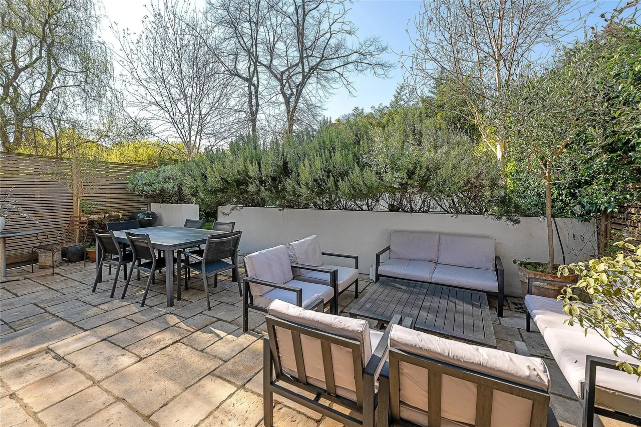 Romola Road, London, SE24, photo 9