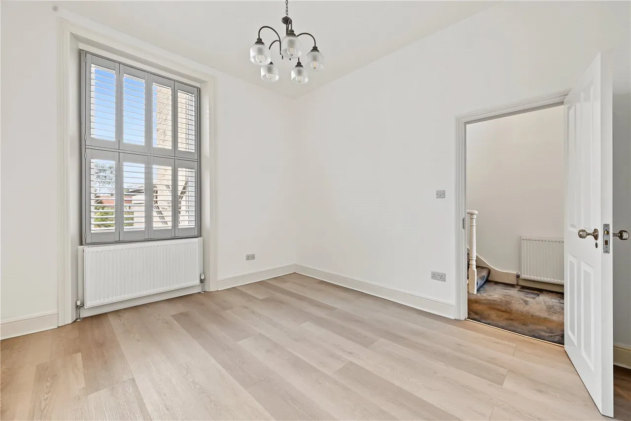 Kilburn Lane, London, W10, photo 11
