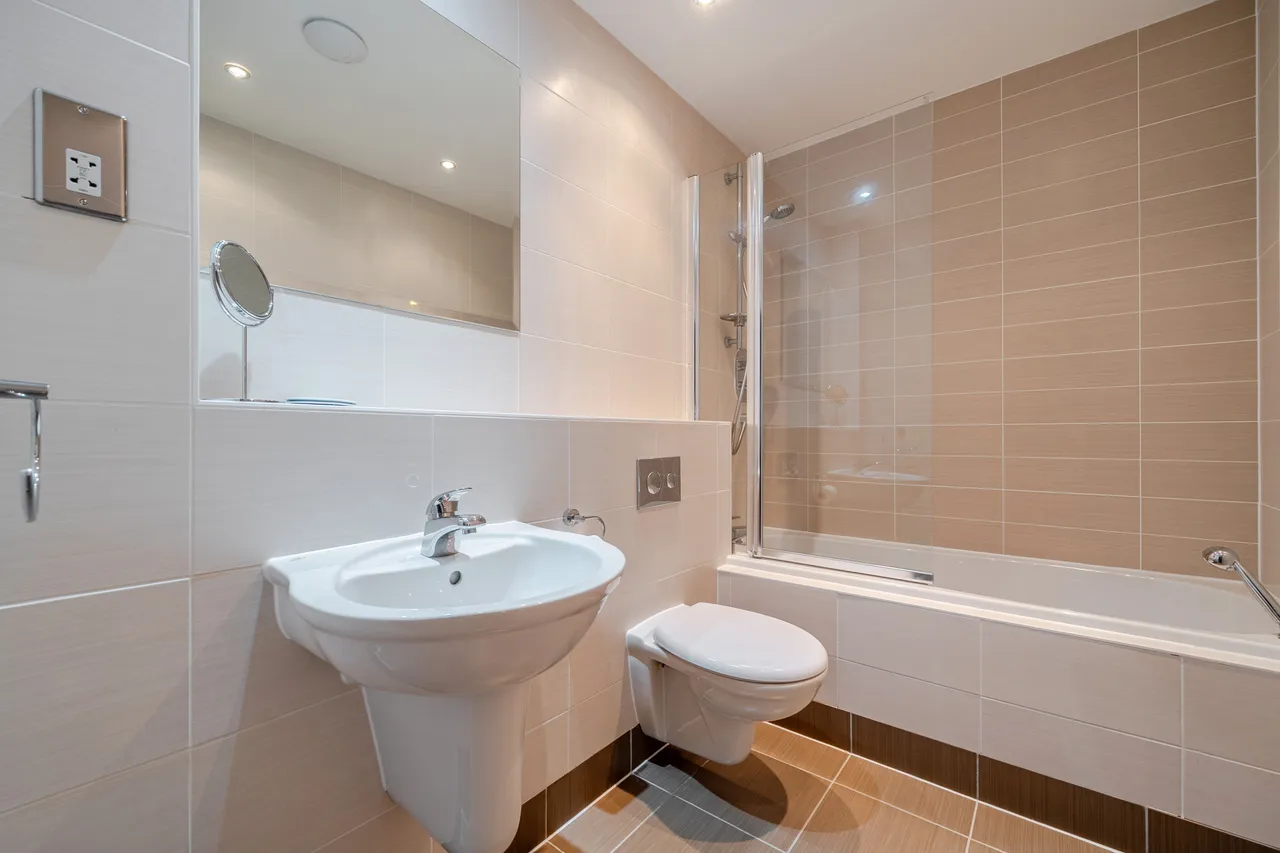 Longworth Drive, Maidenhead, SL6, photo 10