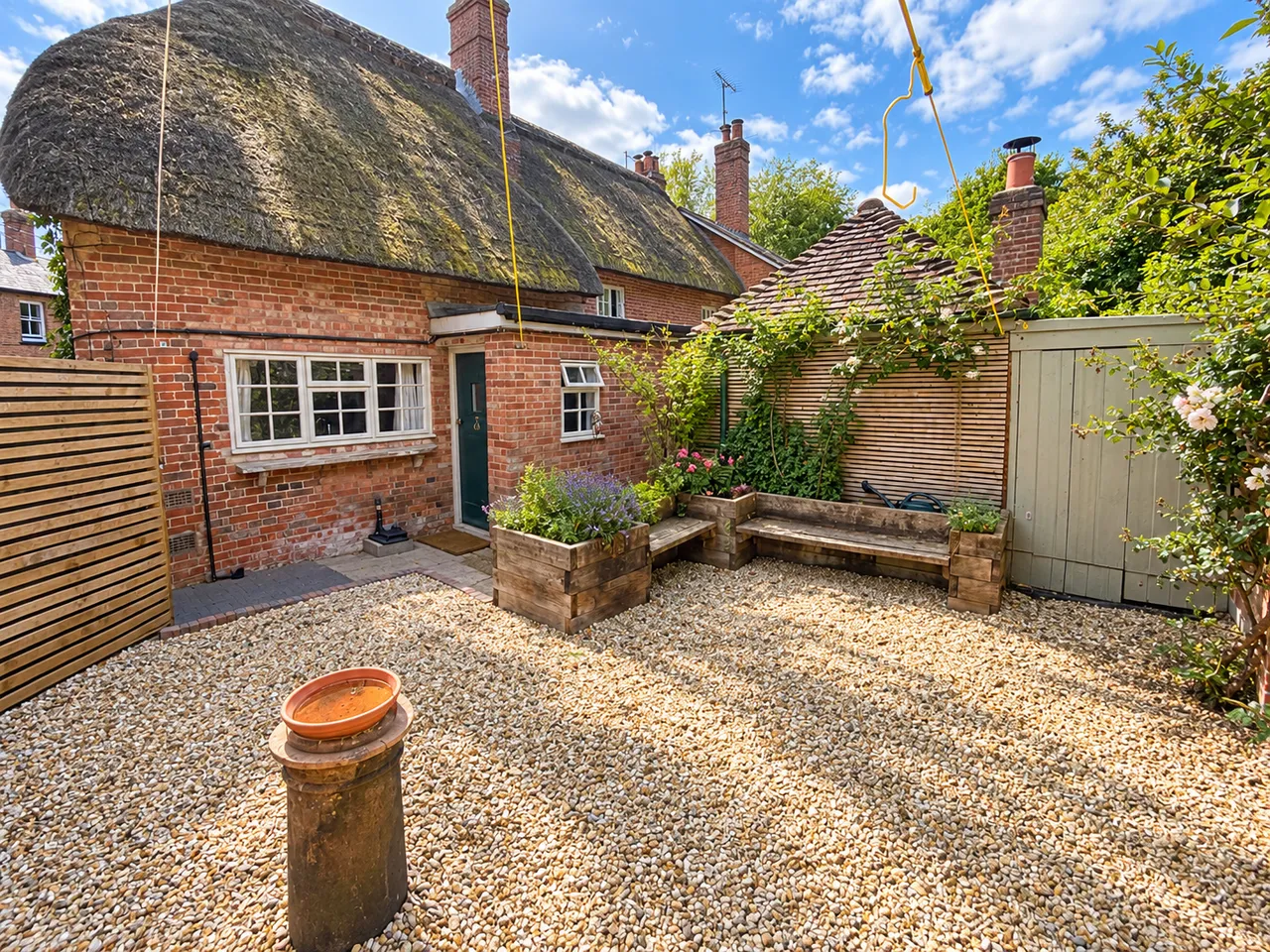 Bishop's Cannings, Devizes, SN10, photo 30