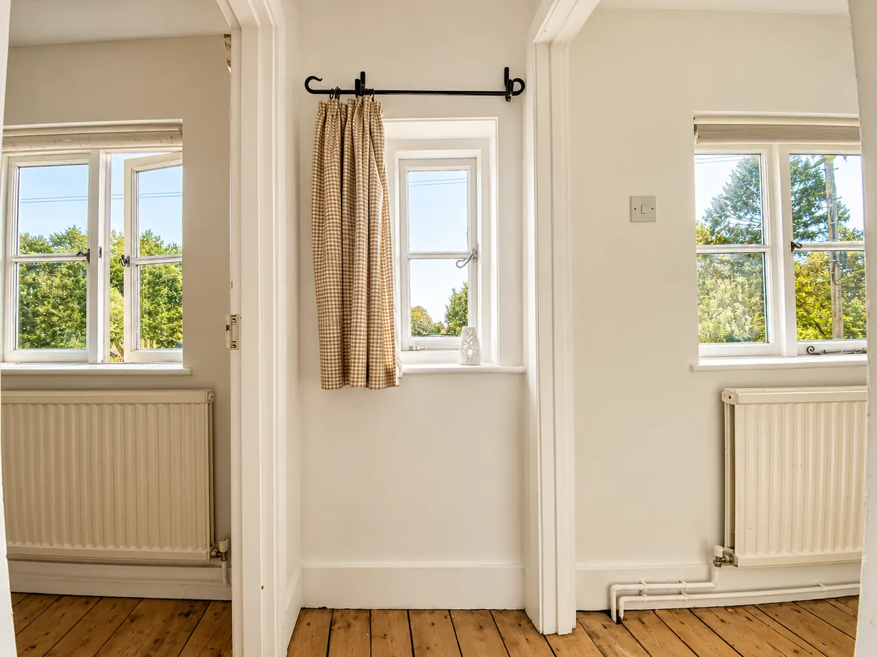 Bishop's Cannings, Devizes, SN10, photo 9