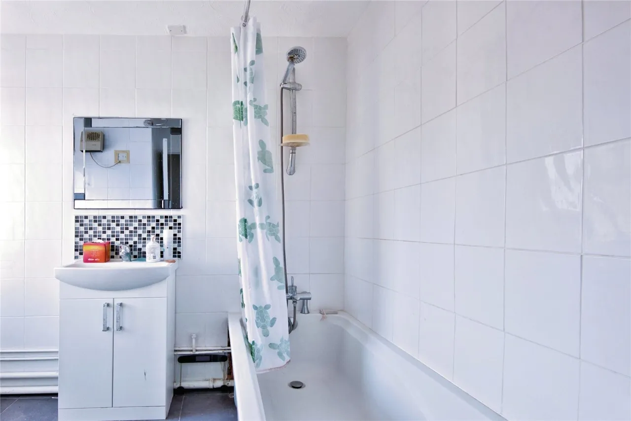 Southchurch Road, Southend-on-Sea, Essex, SS1, photo 6