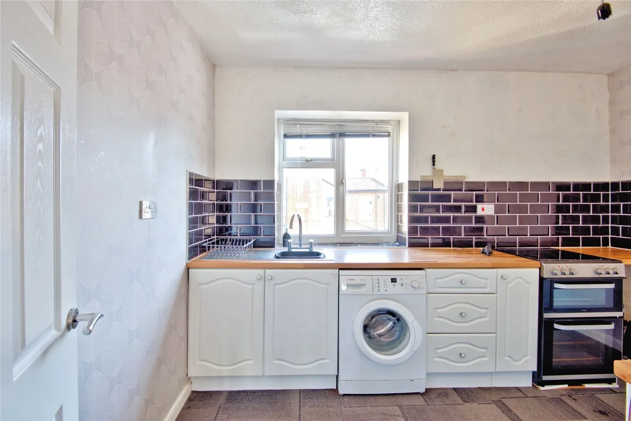 Southchurch Road, Southend-on-Sea, Essex, SS1, photo 11
