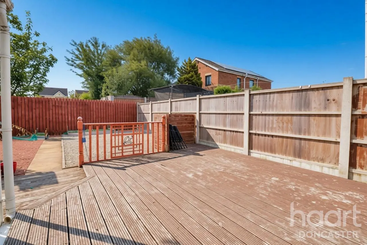 Castle Avenue, Rossington, DN11, photo 20