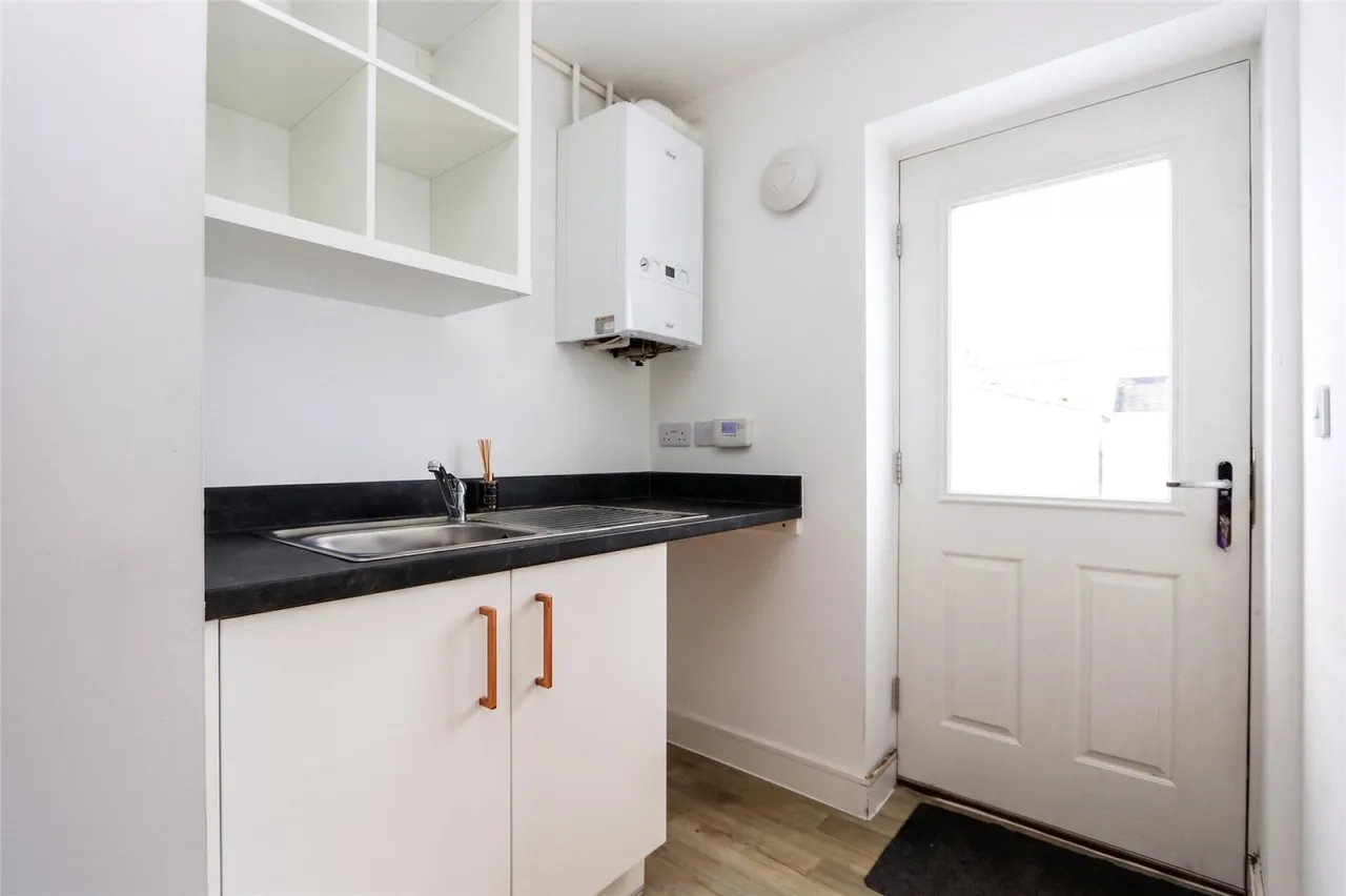 Meadow Brown Close, Thornbury, BS35, photo 8