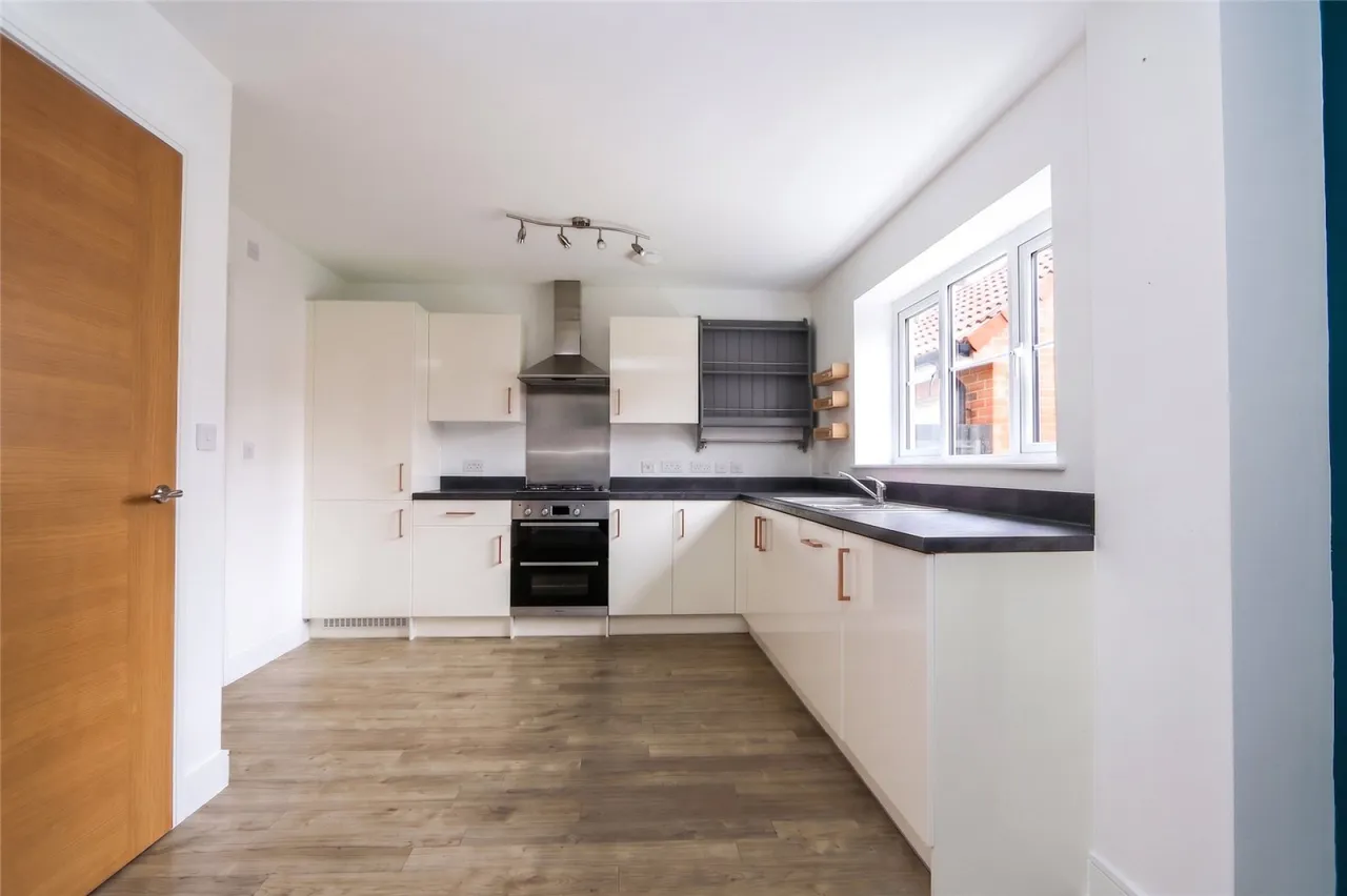 Meadow Brown Close, Thornbury, BS35, photo 5