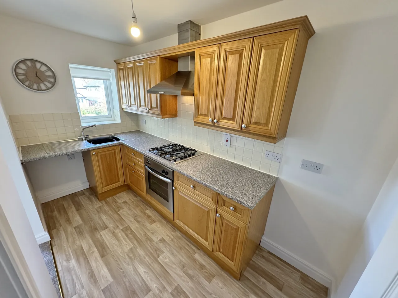 Wembley Court, Wembley Avenue, Penwortham, Lancashire, PR1 9UW, photo 5