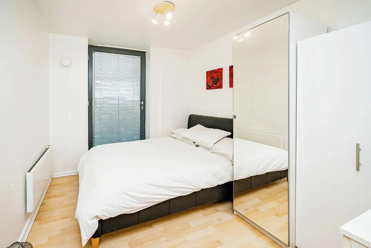 Bath Road, Slough, photo 5