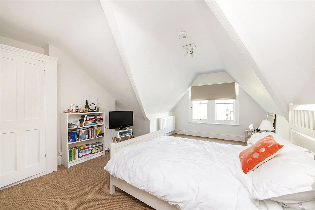 Ritherdon Road, London, SW17, photo 8