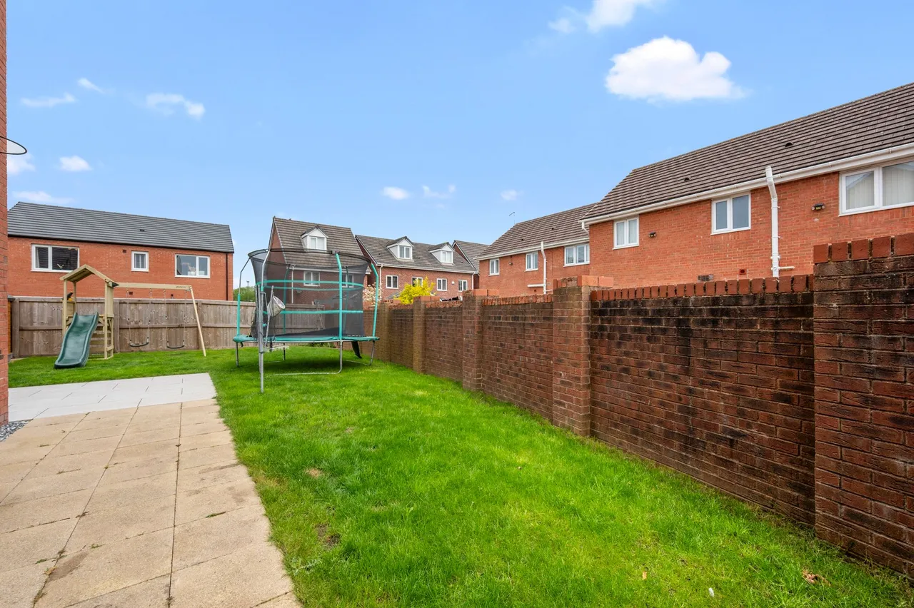 Dobsons Wood Lane, St. Helens, WA9 5YE, photo 32