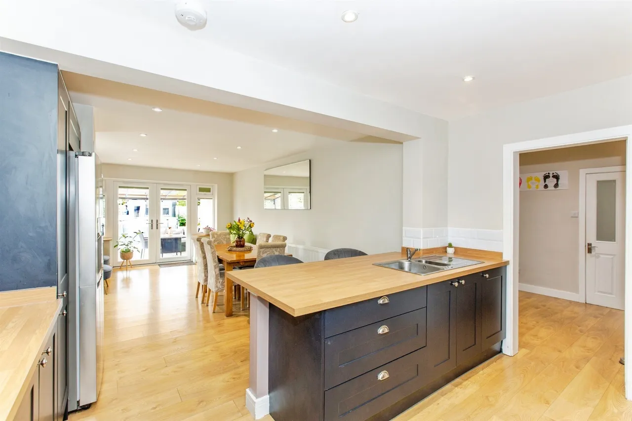 Alfred Street, Wellingborough, NN9, photo 2
