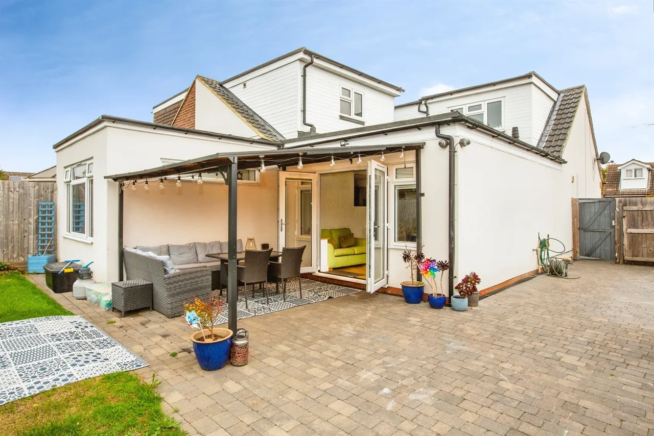 Alfred Street, Wellingborough, NN9, photo 12
