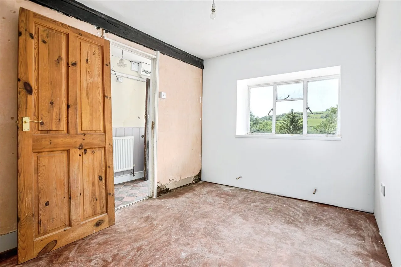 Caio, Llanwrda, SA19, photo 19