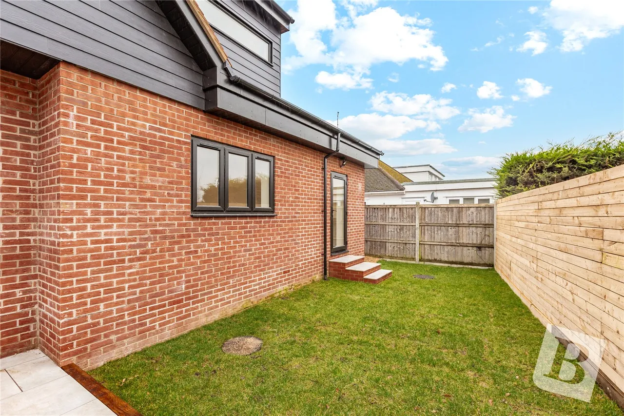 Mascalls Gardens, Brentwood, CM14, photo 26